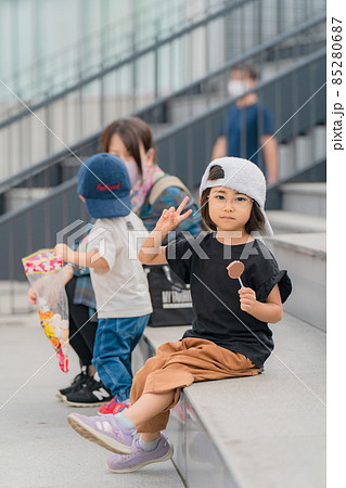 子供　メガネ　弱視 85280687