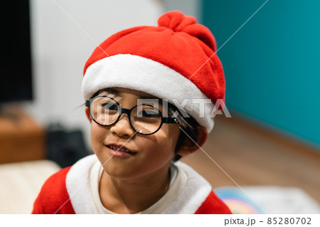 子供　メガネ　弱視 85280702