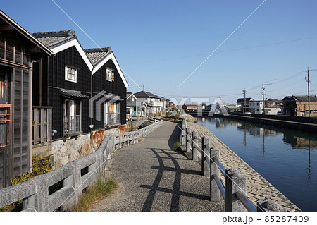 伊勢市勢田川の風景 伊勢市勢田川の風景 85287409
