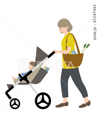 赤ちゃんと 食材が入ったベビーカーを押すシニア女性 帰省や3世代家族のイメージに のイラスト素材