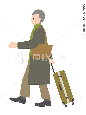 スーツケースを引っ張っているシニア男性 旅行等のイメージに のイラスト素材