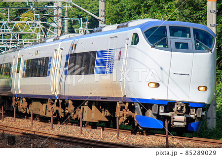 JR京都線を走行する281系関空特急はるか 85289029