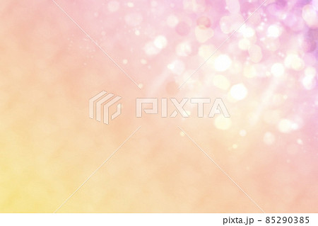 春の幻想的イルミネーション風抽象背景）紫からオレンジへのグラデーションにボケライト　温もり　スペース 85290385