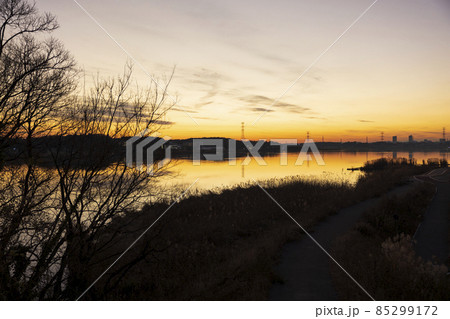 千葉県の手賀沼の夕景 85299172