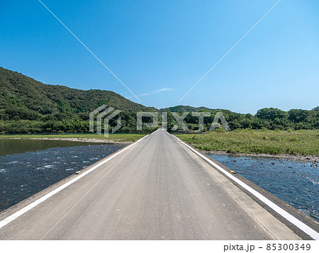 四国・高知・沈下橋・一点透視図法 85300349