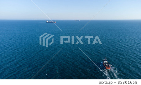 Up view of sea water and boat in summer. Up view of sea water and boat in summer. 85301658