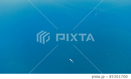 Up view of sea water and boat in summer. 85301700
