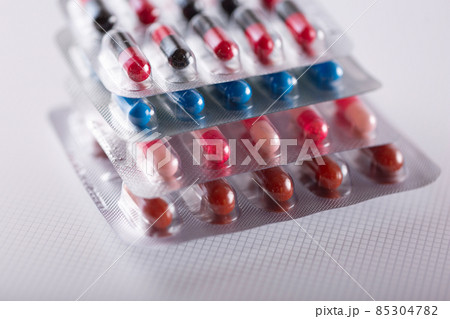 capsules and drugs in blisters capsules and drugs in blisters 85304782