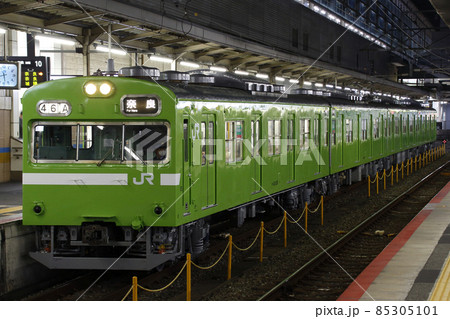 【JR-D】奈良線103系（2020年12月：検査明けピカピカの姿） 85305101