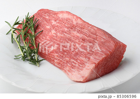 牛肉 モモブロック ローストビーフ 牛肉 モモブロック ローストビーフ 85306596
