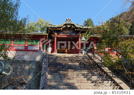 久能山東照宮の唐門と玉垣 85310431