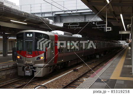 広島エリアで運行する227系電車(回送列車) 広島エリアで運行する227系電車(回送列車) 85319258