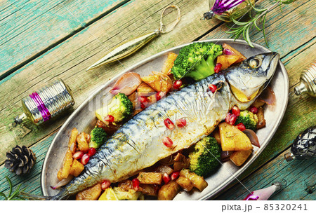 Roasted mackerel fish Roasted mackerel fish 85320241