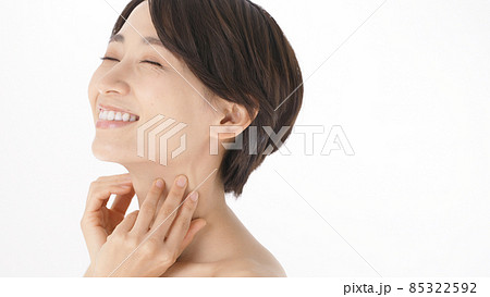 デコルテ 首筋 ビューティー ミドル女性 デコルテ 首筋 ビューティー ミドル女性 85322592