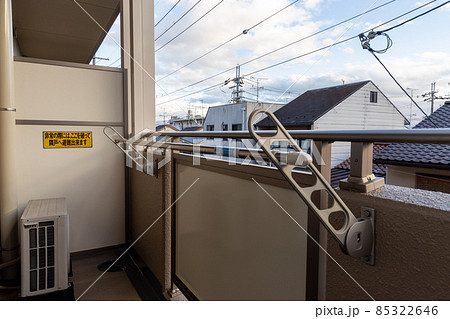 ワンルームマンションのベランダ ワンルームマンションのベランダ 85322646