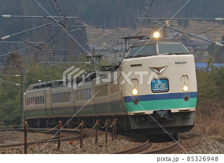 北陸本線　倶利伽羅－津幡　JR東日本　485系　T17編成（新潟）　北越 85326948
