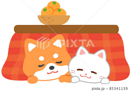 こたつに入っている犬と猫のイラスト素材