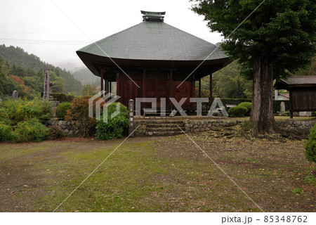大町　盛蓮寺観音堂 85348762