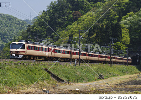 国鉄色485系 雷鳥 85353075