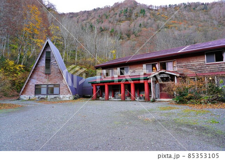 雨飾山登山口の雨飾山荘 85353105