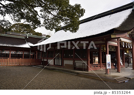 雪の津島神社　拝殿 85353264