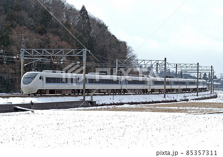 北陸本線　芦原温泉－細呂木　JR西日本　681系　T13＋T21編成（金沢）　サンダーバード 85357311