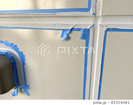 塗装後の外壁にシーリング作業(変性シリコーン) 塗装後の外壁にシーリング作業(変性シリコーン) 85359481