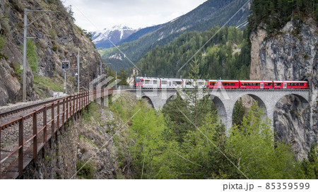Glacier train on landwasser Viaduct bridge, Switzerland 85359599