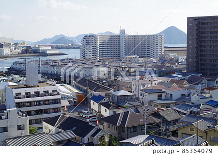 江波山気象館から眺めた家並の景色 85364079