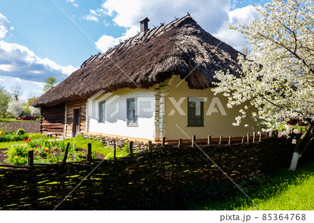 Ancient traditional ukrainian rural house in Open air Museum of Folk Architecture and Folkways of Middle Naddnipryanschina in Pereyaslav, Ukraine Ancient traditional ukrainian rural house in Open air Museum of Folk Architecture and Folkways of Middle Naddnipryanschina in Pereyaslav, Ukraine 85364768
