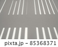 室内に差し込む光　ふんわりイメージ 85368371