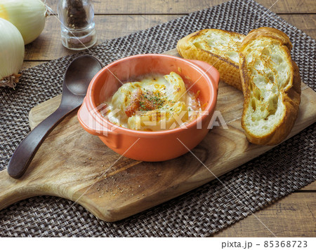 オニオングラタンスープ 85368723