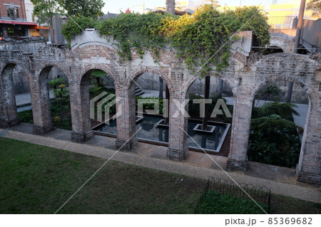 廃墟感ただよう素敵な庭園、パディントン・レザボア・ガーデンズ（パディントン貯水池庭園） 85369682