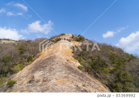 紅山のガレ場（小野アルプス） 85369992