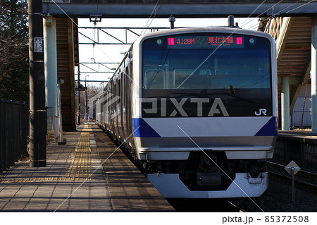 高久駅に停車中の東北本線E531系(ワンマン運転) 高久駅に停車中の東北本線E531系(ワンマン運転) 85372508