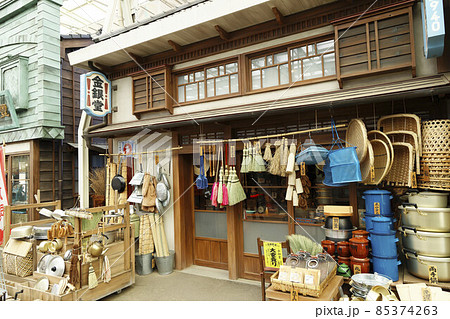 西武園ゆうえんちの商店街の風景 西武園ゆうえんちの商店街の風景 85374263