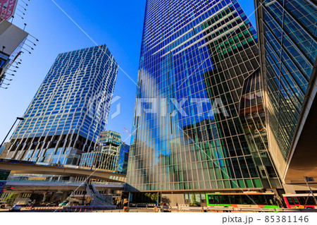 東京　渋谷駅東口の街並み　渋谷スクランブルスクエアと渋谷ストリーム 85381146