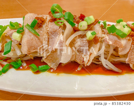 中華料理の冷菜・雲白肉 中華料理の冷菜・雲白肉 85382430