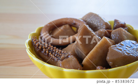 里芋とイカの煮物 里芋とイカの煮物 85383672