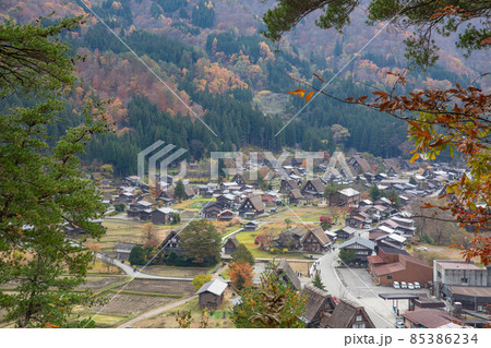 城跡から見下ろす晩秋の白川郷2 城跡から見下ろす晩秋の白川郷2 85386234