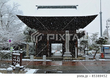 弘法大師の寺：冬の円鏡寺・97（岐阜県本巣郡北方町） 85389452