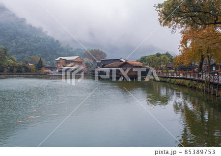 カジュアル 無造作 無頓着 85389753