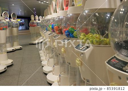 カプセルトイ　ガチャガチャ　ガチャポン 85391812