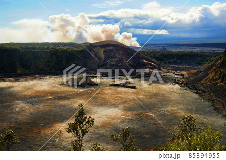 Hawaiian Volcano 85394955