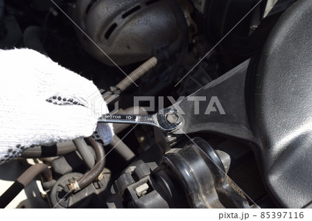 クルマの点検整備イメージ クルマの点検整備イメージ 85397116