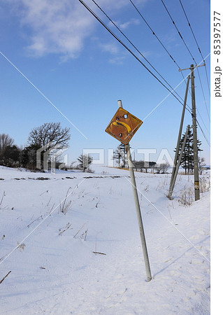 北海道　空知地方　古い道路標識 85397577