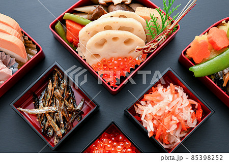 日本料理の背景に使いやすい和食材のお洒落イメージ 日本料理の背景に使いやすい和食材のお洒落イメージ 85398252