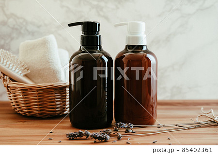 オーガニックシャンプーのイメージ素材 85402361
