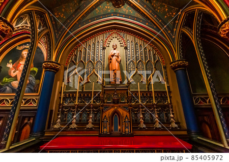 Notre Dame basilica, Montreal, Quebec, Canada 85405972