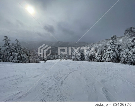 2021年12月の福島県のグランデ子スノーリゾート 2021年12月の福島県のグランデ子スノーリゾート 85406376